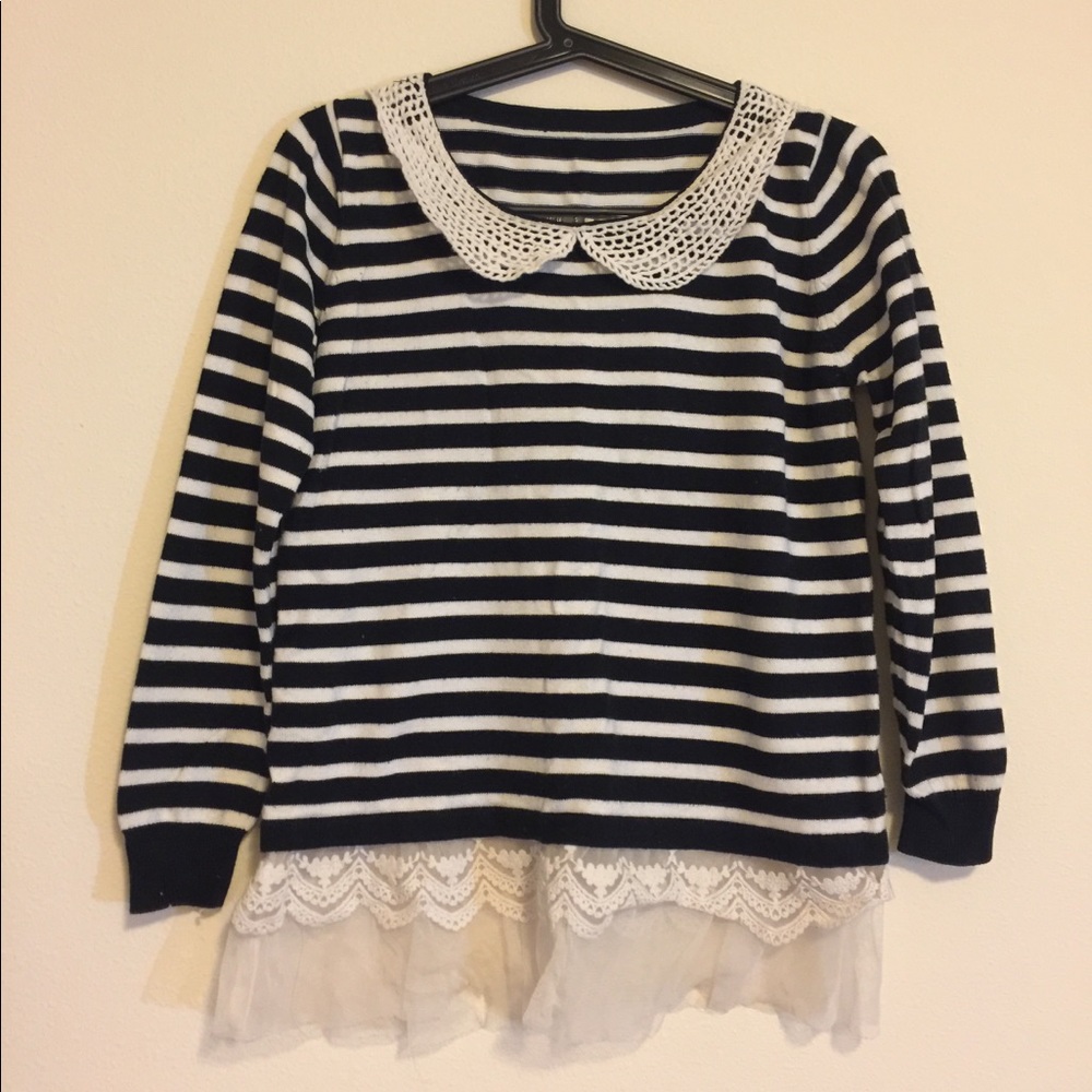 Long sleeve stripe sweater. Bought from Korea.